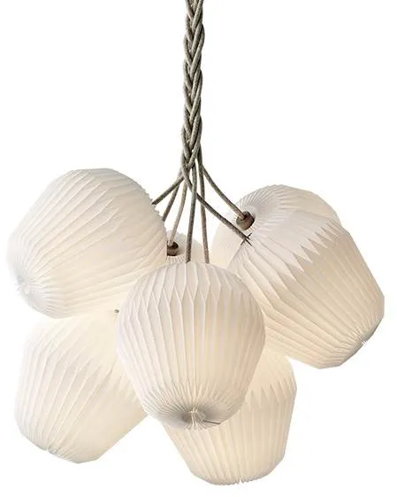 Le Klint THE BOUQUET XL chandelier with 7 standard shades